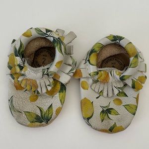 Freshly picked lemon moccasins size 2